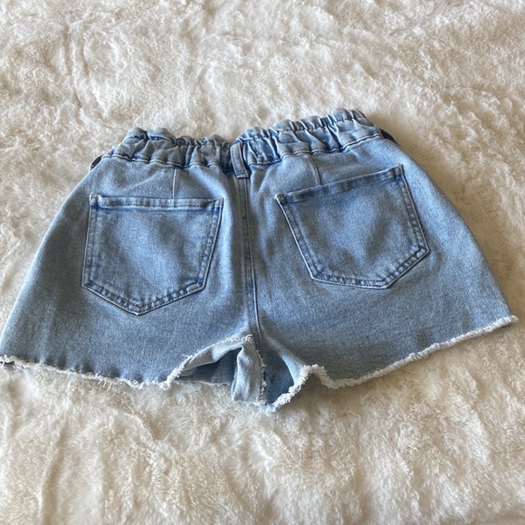 Happily Grey Women’s Jean Paperbag Short - Size 25 - Picture 2 of 3